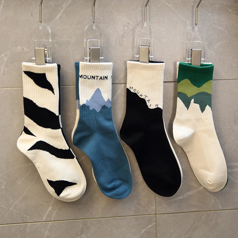 Fashion A/B Style Men Socks Asymmetrical Pattern Street Hip Hop Skateboard Man Cotton Sock